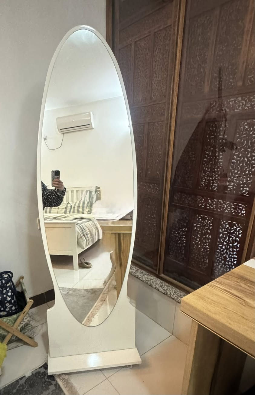 غرفه ماركه ايكيا
تتضمن مرايا  عاموديه
مرايا تعليق لون اسود
كنتور ٣ بيبنان 
مجرات عدد٢ جانبيات 
مكاني كراده 
السعر خاص


**إذا كنت صاحب هذا الإعلان وتريد حذفه لأي سبب، رجاءا أرسل رسالة إلى الدعم الفني**