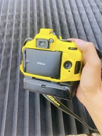 نيكون 5200 • عدسه 18/55 مانع اهتزاز • زووم 70/300