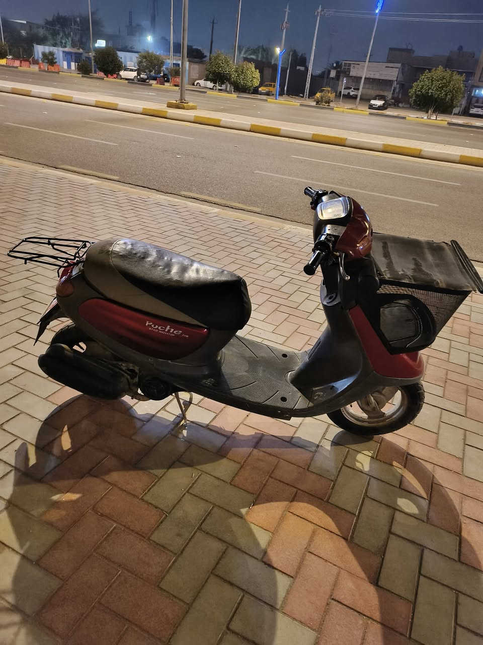 منغولي نضيفة جدا شغالة مثل الورد 250 الف قفل ***********
