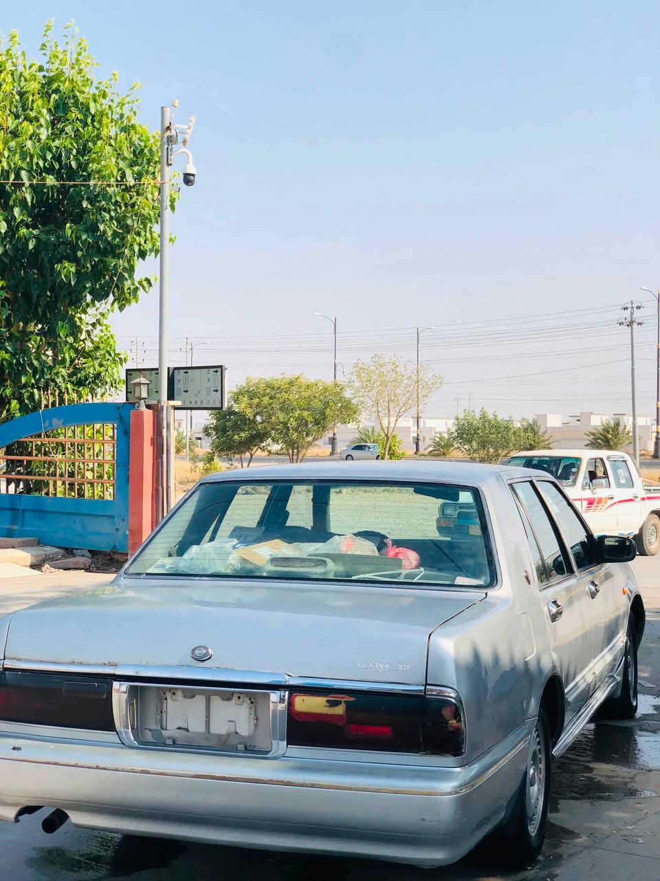 نیسان سدریک 2001 بۆ فڕۆشتن گێڕو مەکینە ئەکسل بەشەرت دوکەڵ بە شەرت پێشی سي پارچه له سه ر كال بوونه وه هەیە سەیارەکە یەک دینار مەسرەفی نییە تەبریت لەسەر سویچ کارەبای هەمووی ئیشەکا  ناوی زۆر جوان ماوەتەوە  ماشاء الله  سەیارەکە هەیکەلی زۆر جوانە سەنەوی بەسەر چووە سعری 30 گەڵاو  ***********معامەلەیەکی برایانە
