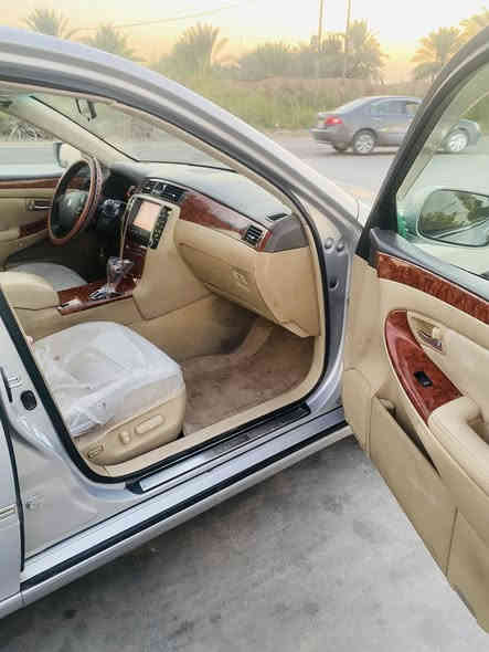 السلا عليكم شاهينه للبيع 2007 السياره جديده كلش كصه جنطه أدوات متومه طبق الصل كلفني 6ورقات السعر 45العنوان أطراف بغداد رقم الجوال ***********
