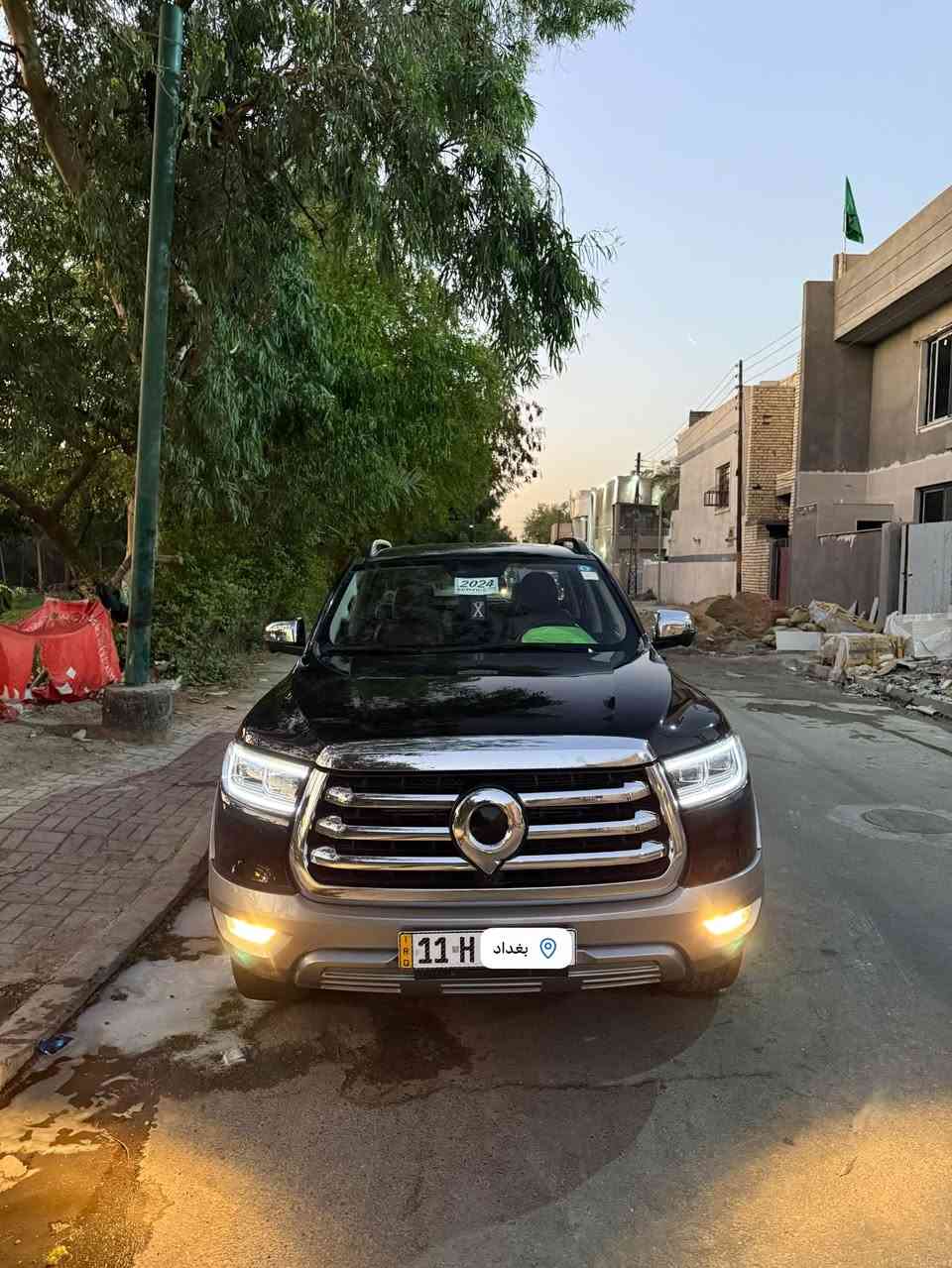 السلام عليكم
بيكم باور موديل 2024 فول مواصفات اعلى فئة (Luxury) بانزين 

رقم بغداد دولي 🇮🇶

بانزين✅

مكفولة كفالة عامة من كير ومحرك السيارة بعدها بالضمان❗

ماشية :  70الف كيلو متر KM

مواصفات السيارة :

محرك 4 سلندر 2000 تيربو (196) حصان  🐎 

كير اوتماتيك 8 نمر (ZF) الماني مع شفتات تبديل خلف الستيرن

فتحة سقف (سلايد روف)

درج لباب البدي بلادي

فور ويل دفع رباعي دبل اكسل

4 كامرات 360 درجة

بصمة عدد 2

تشغيل عن بعد 

تبريد قطعتين

نظام المحافظة على المسار 

نقطة عمياء

قيادة ذاتية 

مثبت سرعة تفاعلي بثلاث انظمة

نظام النزول من المنحدرات

3 وضعيات قيادة (ايكو - سبورت -نورمال)

مرايات كهربائية (شفط)

مراية داخلية تعتيم

مانع تصادم امامي

رادار

اوتو هولد 

سايد بيك كهربائي 

نظام تحكم بثقل الستيرن

حساسات امامية وخلفية

لد نهاري

لايت عدسات زينون عالي ناصي وبك لايت لد

تدفئة ستيرن 

تدفئة كشنات

كشنات جلد تحكم كهربائي 

شاحن لاسلكي 

منافذ شحن usp ومنفذ كهربائي 220V

شاشة كبيرة لمس تدعم ابل كار بلي واندرويد أوتو 

شاشة عدادات دجيتل 3 ثيمات مختلفة

السيارة جديدة بلادية حلوه ونظيفة كلش

العنوان بغداد المشتل 📍

للاستفسار الاتصال على الارقام التالي📞 

***********

السعر180
