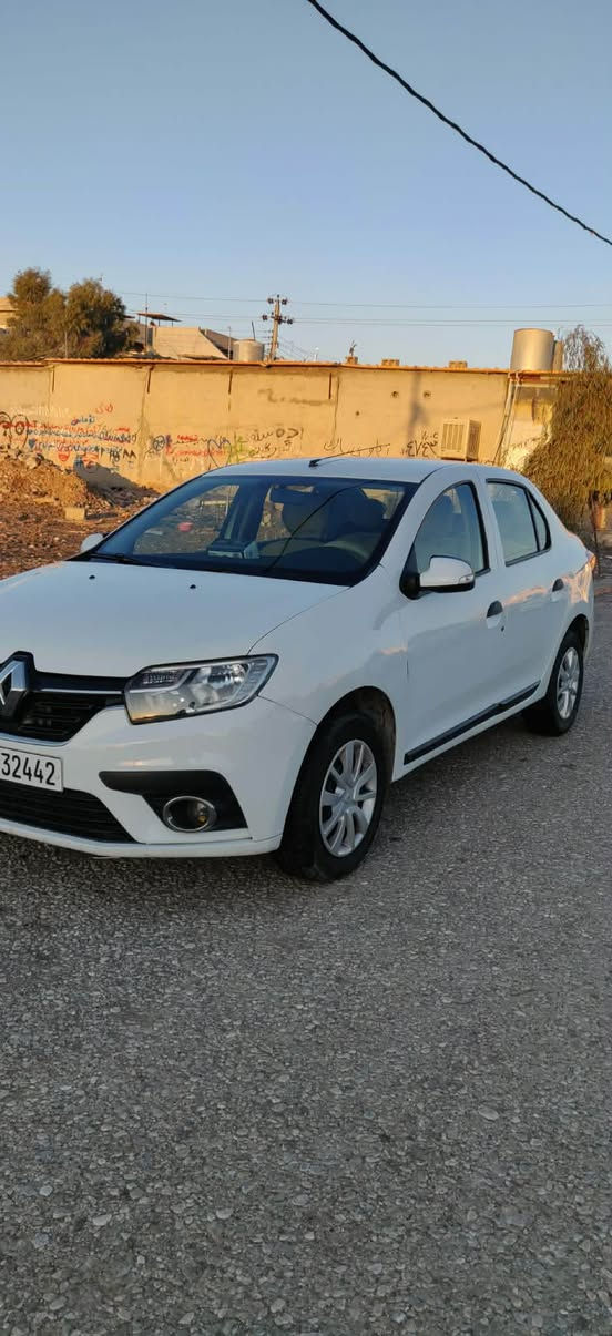 رينؤ 2019 دووپارجه ي هه يه بي زوري كيرو مه كينه به شه رت ره قم و سه نه وي نويه به ناوي خؤمه وه يه سحري 82 كميك محامه له هه ولير *********** أربيل, العراق
