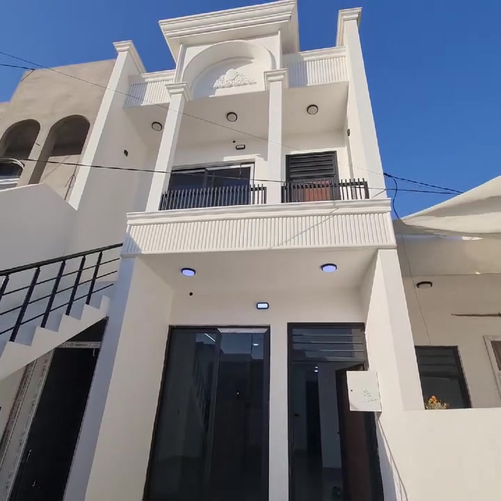 دارلبيع ١٠٠متر طابقين فول مواصفات سقف مغربي فول كاشي كركوك دروازة على طريق سليمانيه فرع مخبز سليمانيه موبايل ***********كورك*********** البيت جديد صفرمامسكون بيه فول خدمات البيت بيه غرفه نوم استقبال مطبخ صحيات كراجي مطبخ حار طابق ثاني غرفه مطبخ صحيات دكت مركزي
