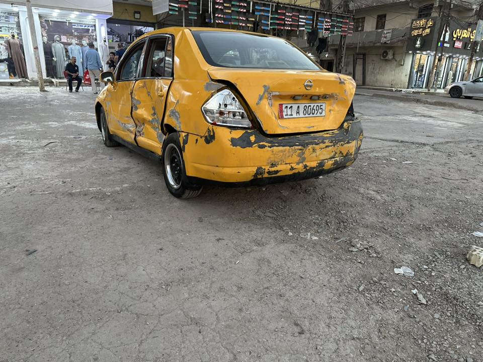 السلام عليكم اخوان مكلف بلنشر للبيع نيسان تيدا خليجي موديل2008رقم بغداد دولي تحويل مباشر سنوية وهزة جديد مصفره غرامات وهيئه كله جديد للبيع على حادثها الحالي السياره شغاله وتمشي السعر 38ورقه للاتصال ***********مكانها بغداد
