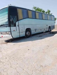 شاحنة • للبيع