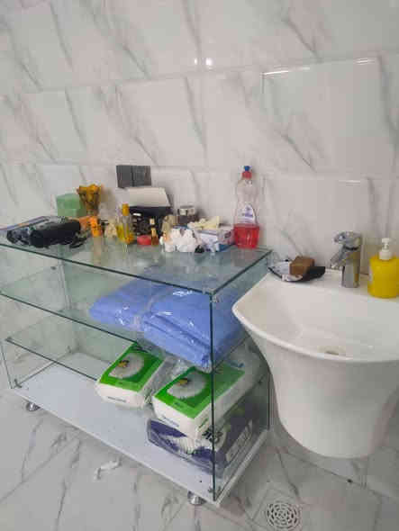 السلام عليكم وصلتني رسائل عبر البريد الشخصي لاختنا ام محمد.. فيما يخص مغسل اموات حي نزال المشيد على روح المرحوم الحاج حاتم نايل للغسل المجاني ثوابا على روح المرحوم للنساء فقط 
عنوان المغسل حي نزال قرب مستوصف حي نزال
لمن يود التواصل مع الاخت لغرض الغسل للشخص المتوفي 
***********
***********
الاخت ام محمد
