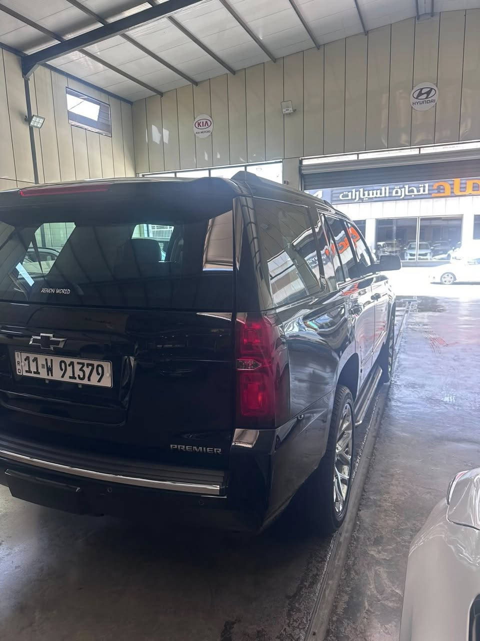 🚘 للبيع | CHEVROLET TAHOE PREMIER 2020 🚘
وكالة المنصوري

تاهو 2020 بريمير خليجي
الممشى:130 ألف كم
كفاله عامه ✅

⭐ أعلى فئة PREMIER فول مواصفات 1/1 ⭐

🔹 محرك 8 سلندر
🔹 فتحة سقف (سلايد)
🔹 كراسي جلد أصلي
🔹 كراسي كهرباء أمامية
🔹 كراسي ميموري (خزن)
🔹 كراسي تدفئة + تبريد
🔹 كراسي خلفية كهرباء + تدفئة
🔹 تبريد خلفي مع شاشة
🔹 شاشة أمامية أصلية كبيرة
🔹 شاشة خلفية DVD أصلية
🔹 داتا شو DATA SHOW
🔹 شحن هاتف لاسلكي
🔹 رادار + سائق آلي
🔹 كروز كنترول
🔹 نظام السير على الخط
🔹 كاميرا خلفية
🔹 حساسات أمامية وخلفية
🔹 دبل عادي + أوتوماتيك
🔹 فور ويل
🔹 مانع تزحلق
🔹 تحكم كهربائي بالبريك والبانزين
🔹 تشغيل عن بعد
🔹 3 بصمات
🔹 ستيرن كهرباء + تدفئة + تحكم كامل
🔹 شاشة أعطال وكيجات ديجتال
🔹 صندوق كهرباء (شفط)
🔹 فتح الصندوق عن طريق القدم
🔹 مرايا كهرباء شفط
🔹 لايت عدسة زنون + LED أمامي
🔹 نظام صوتي فاخر
🔹 قاصة سرية
🔹 دوسات كتابة CHEVROLET
🔹 إشارات بالمرايا

✨ سيارة بريمير معروفة، أعلى فئة من التاهو وبكامل المواصفات ✨
السعر:💸💸395
📍 الموقع: بغداد - الكرخ - معارض البياع
📞 للتواصل: ***********
