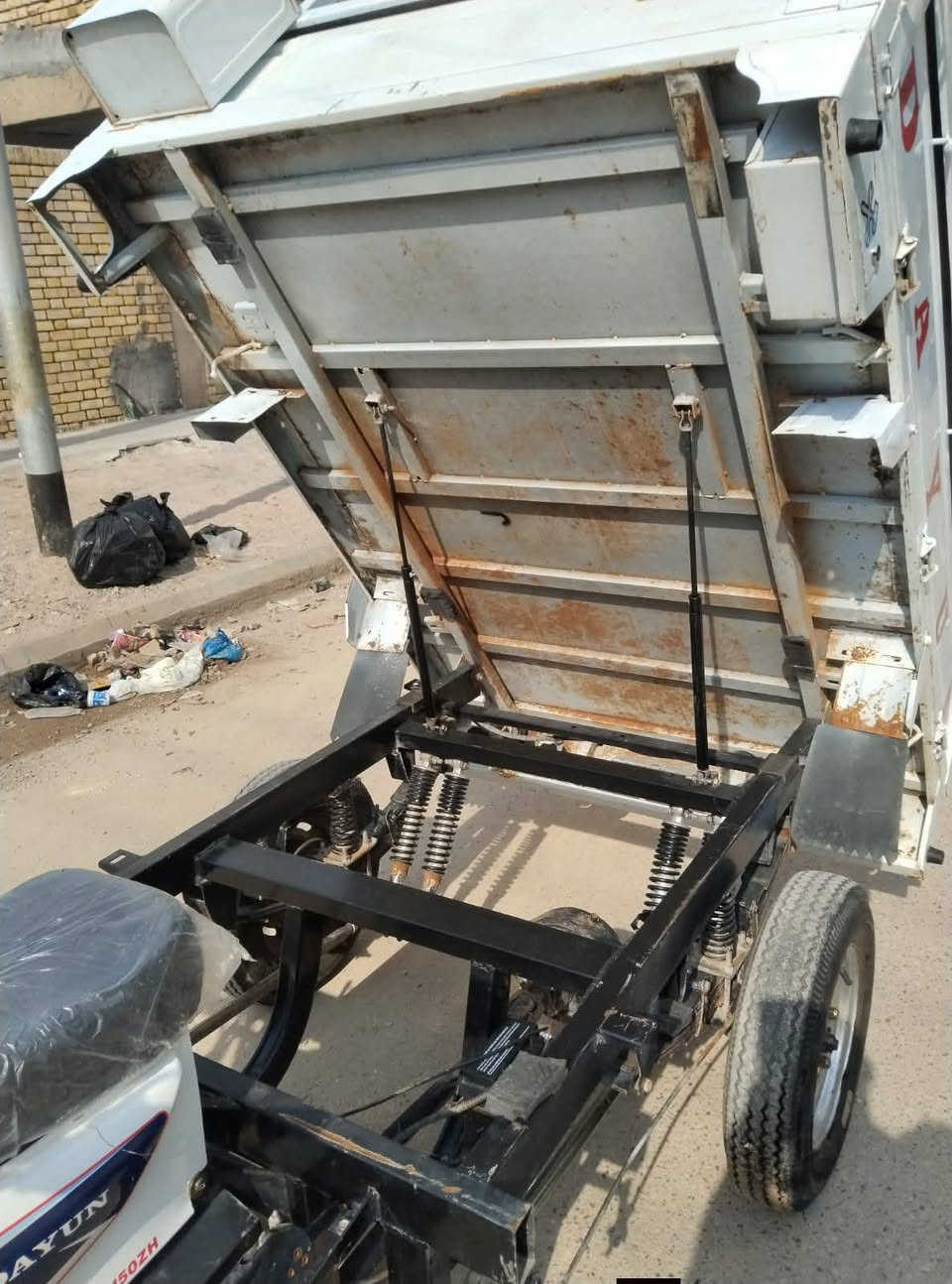 سلام عليكم ستوته للبيع كفاله عامه من كلشي مفتوه كلجات فقط موديل 2022 ستوته خير من الله ومال جناي كهربئيات كله شغاله نكره سلف سعره مليونين و600 *********** الموشراي لا يراسل
