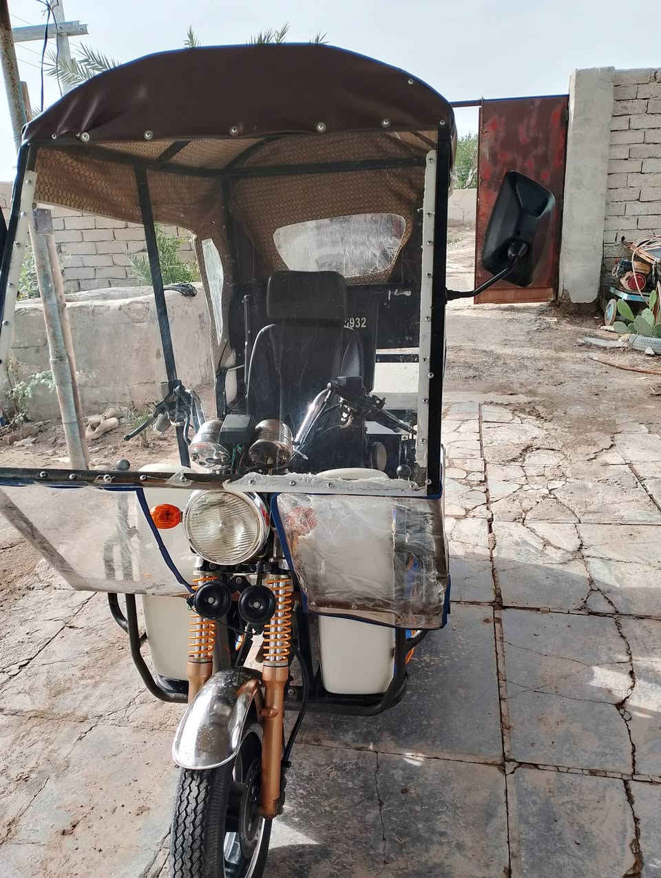 السلام عليكم تكتك معوقين للبيع موديل 2023محرك 125تكتك جديدة صار أربع تشهر من اجت من الوكيل مكفوله من البوكه بدون تسجيل ***********
