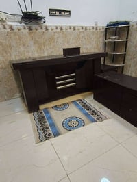ميز • ٣ قطع • نضيف