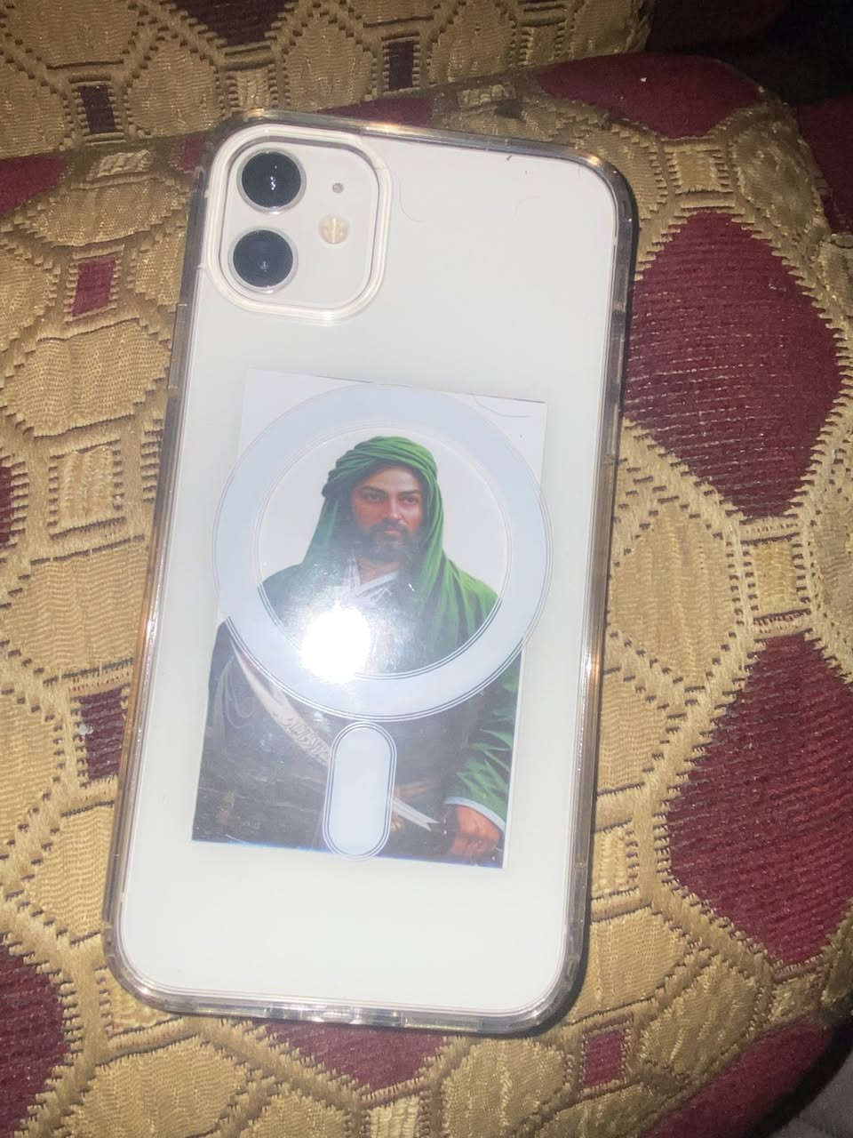 11 عادي
128 كيكه 
بطاريه 87
فيس ايدي كامرات حساسات كله شغال 
فقط بي فطر بسيط بشاشه مامئثر 

سعره 230 وبي مجال بسيط ❤️


**إذا كنت صاحب هذا الإعلان وتريد حذفه لأي سبب، رجاءا أرسل رسالة إلى الدعم الفني**