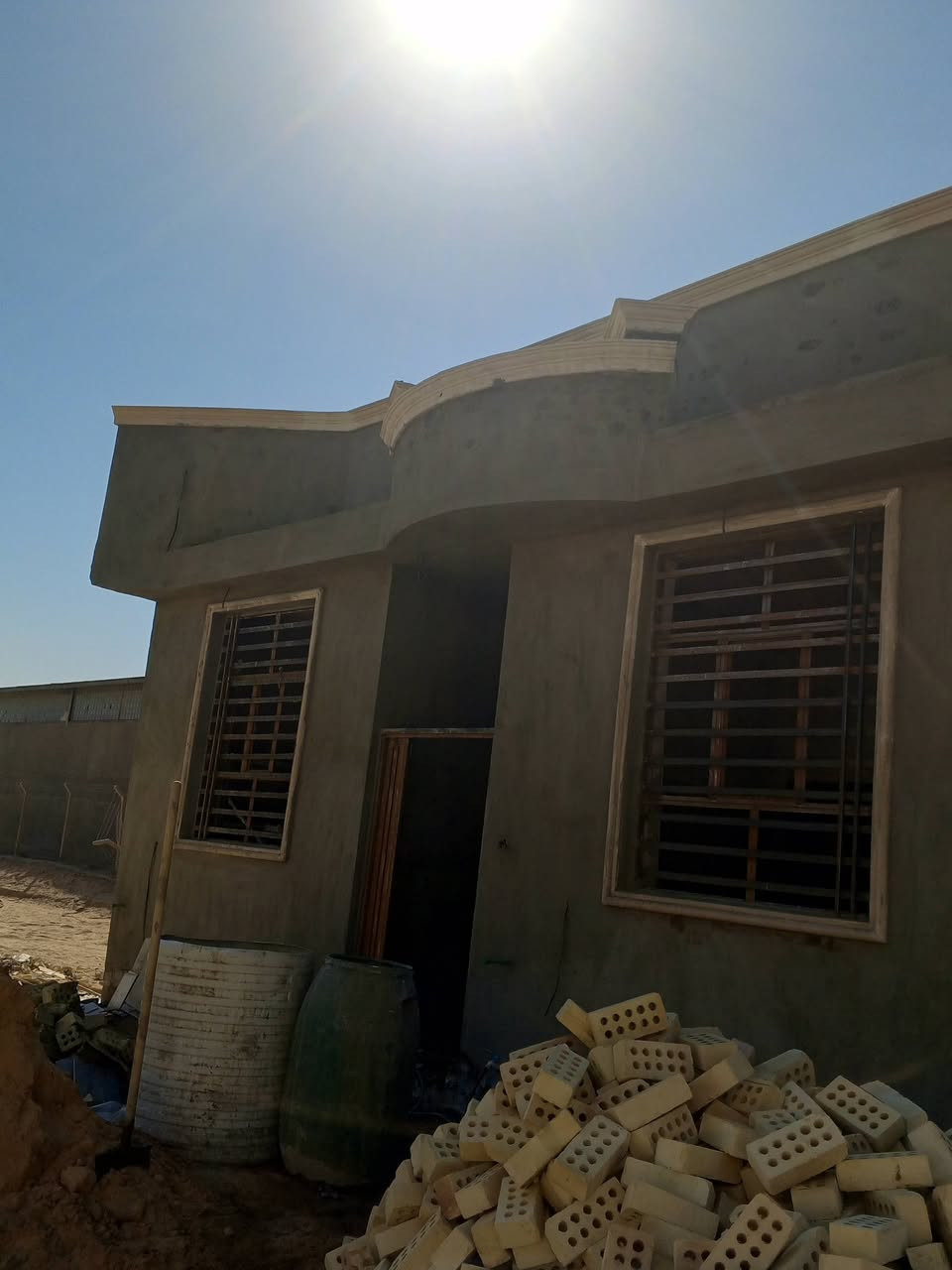 سلام عليكم خلفه متفرغ على متر كباله بل يوميه سمنت او جص 50يومتي اولا مستمر 45.40عادي من النجف ***********
