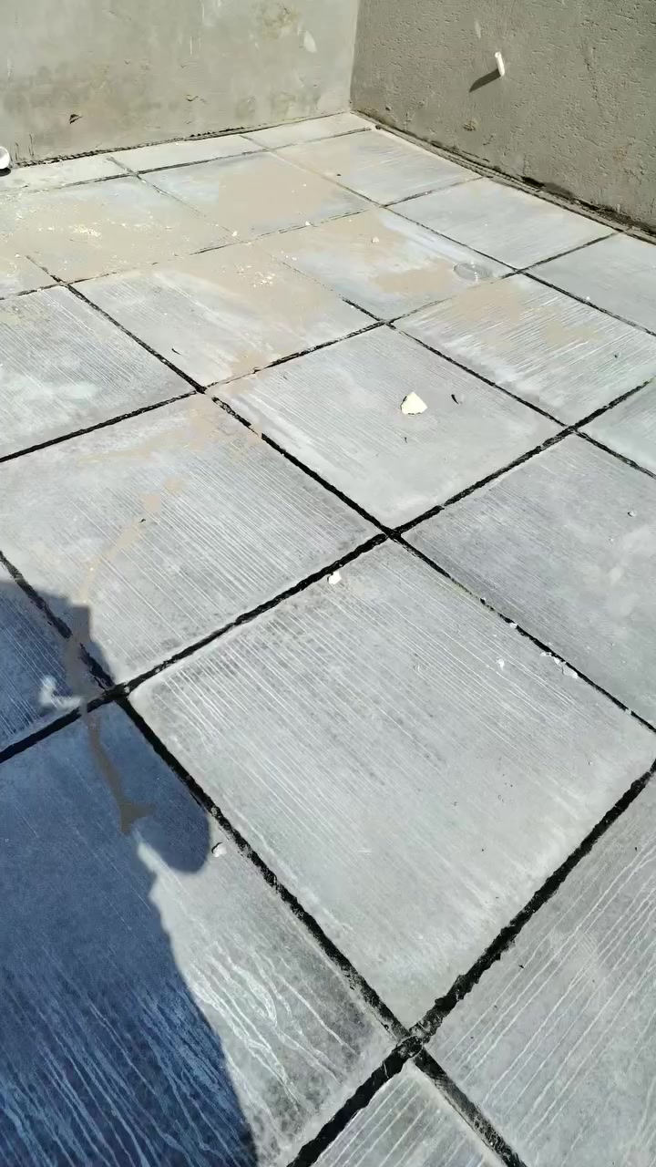 لتطبيك الشتايكر 🏠و ترميم كافة السطوح
وأعادة الماستك  ‎ما نستلم فلوس اذا ما تقتنع بشغل
 ضمان..الجودة و النوعية✅ ومن...الله..التوفيق.. للتواصل خاص او على الرقم ☎️ *********** موجود واتساب
