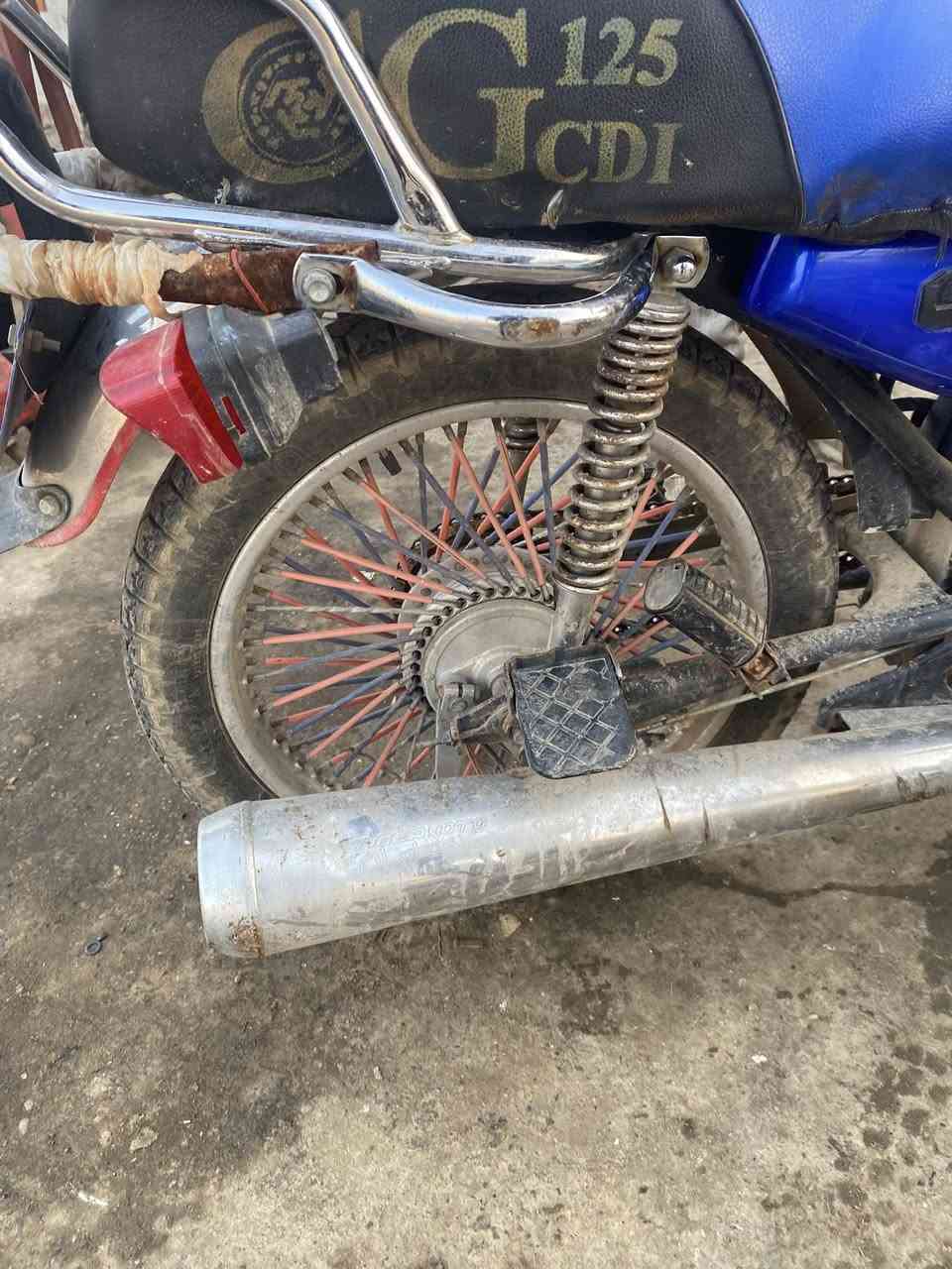 السلام عليكم ماطور للبيع تايكر ٢٠ مكينة مفتوحه بس يعوزة غسلة كلجات جداد كهربايات كلها شغالة شرط مكاني موصل ايسر سعر خاص


**إذا كنت صاحب هذا الإعلان وتريد حذفه لأي سبب، رجاءا أرسل رسالة إلى الدعم الفني**