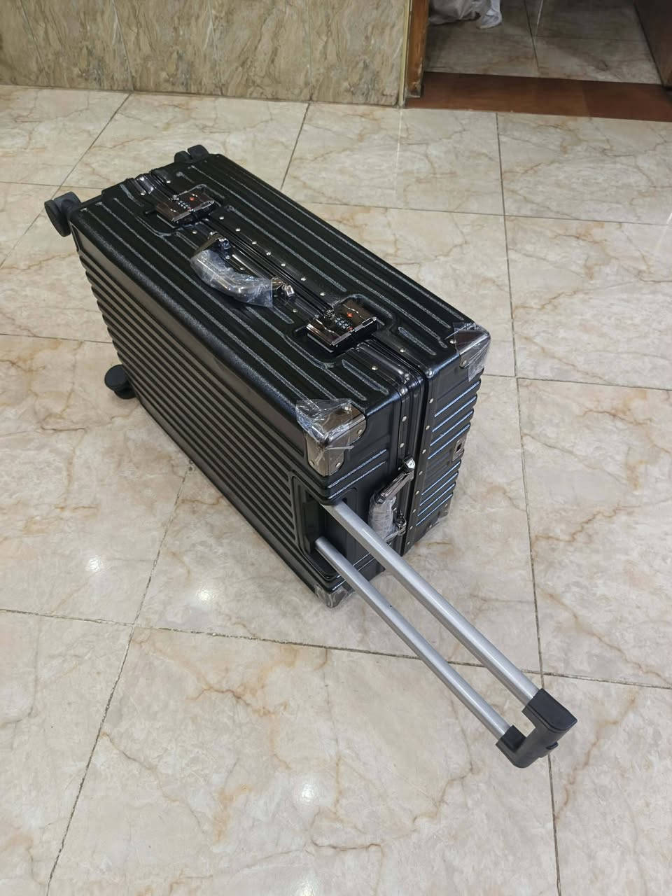 جنطة حجم كبير بهذا الشكل اعلى سعر ابيع المهتم ينطي سعر يوجد توصيل جميع أنحاء العراق


**إذا كنت صاحب هذا الإعلان وتريد حذفه لأي سبب، رجاءا أرسل رسالة إلى الدعم الفني**