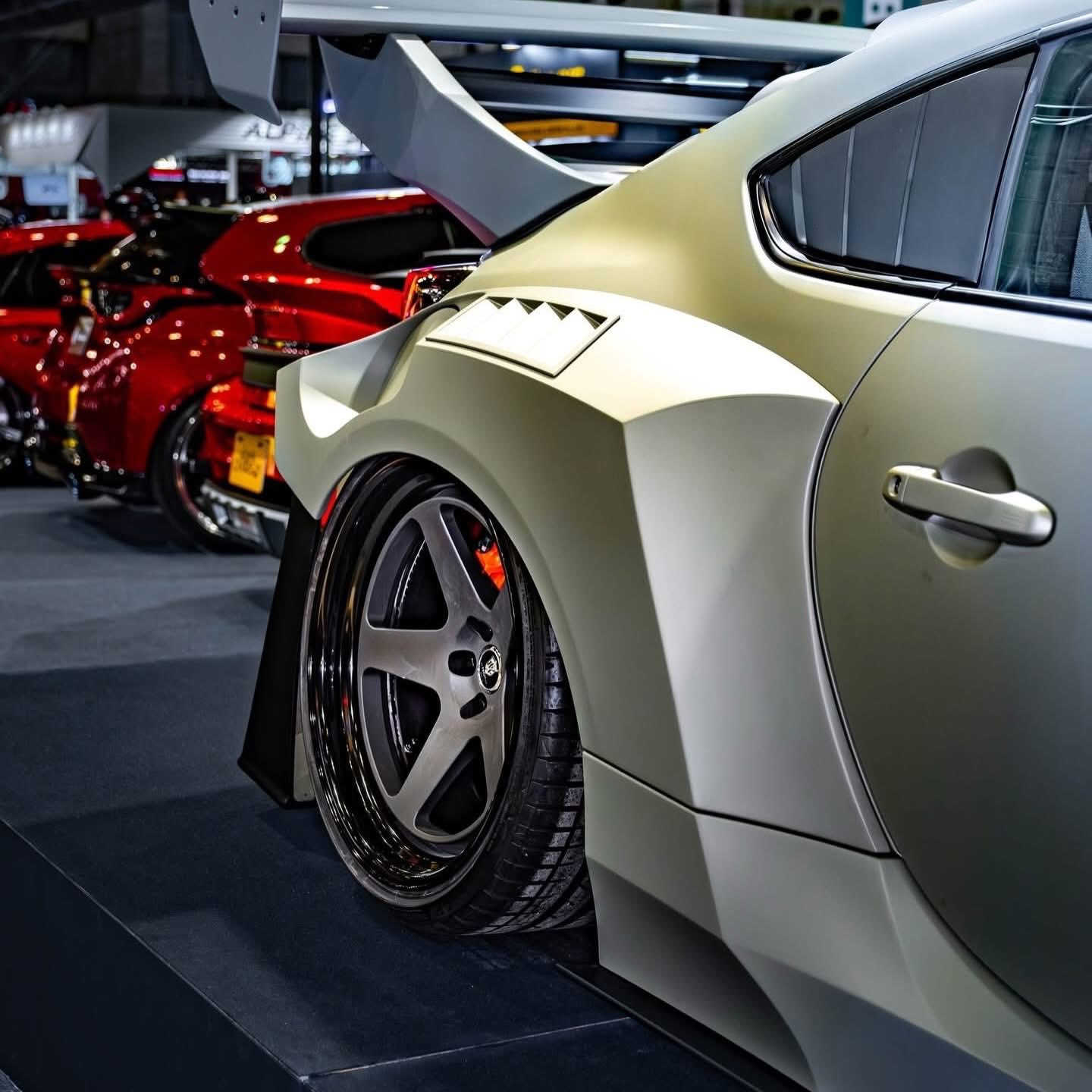 Unveiled on one of the world’s biggest stages.
The KUHL Racing Spec-D 5PC Aero Set made its official appearance at the 2026 Tokyo Auto Salon — showcasing KUHL’s latest evolution for the Toyota GR86 (ZN8) and Subaru BRZ (ZD8).

Engineered and manufactured in Japan, the Spec-D kit completely transforms the chassis with aggressive new bumper design, integrated aero elements, and a full 60mm wide fender system that redefines the vehicle’s proportions and presence.

Kit Includes:
• Front Bumper
• Front Under Spoiler
• Rear Bumper
• Rear Under Spoiler
• 60mm Wide Fender Kit (4-Piece Set)

🏷️ $8,520


**إذا كنت صاحب هذا الإعلان وتريد حذفه لأي سبب، رجاءا أرسل رسالة إلى الدعم الفني**