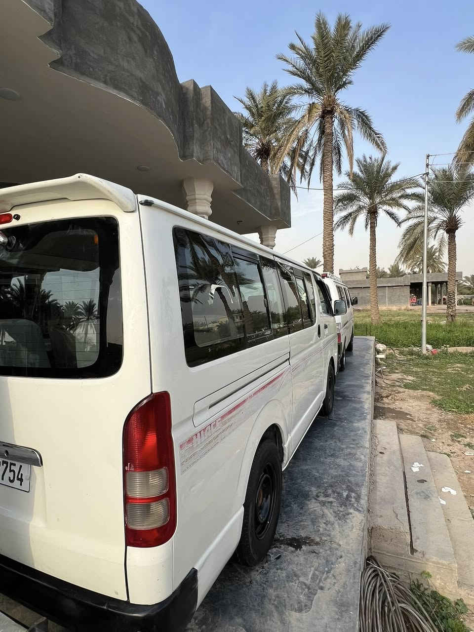 سلام عليكم للبيع هايسه زعره موديل 2007 كفاله عامه من محرك و كير واكسن وكشر كفاله جهازه كبل للشارع العنوان بغداد أطراف الشعله .*********** ……. ***********
