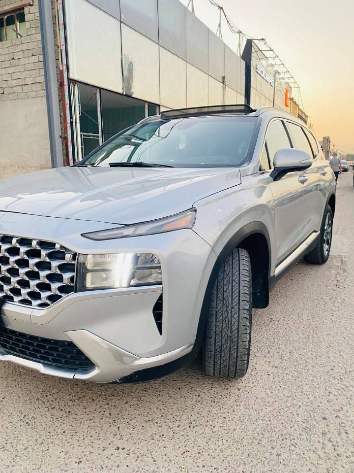 السلام عليكم لبيع  سنتافي 2023لمتدد وارد امريكي لون سلفري   مكفولة من صبغ
بيها خشم جاملغ فقط بارد 
مرقم بسمي

اخر فئه بل سنتافي 

الموصفات (فول الفول ١/١ )

ماشيه43الف ميل
محرك هايبرد 2000
بانوراما سلايت روف
حساسات 6 امامي 6 خلفي رادار امامي وخلفيه وجانبي 
تنبيه عند فتح بواب +هزاز ستيرن لتنبيه اجسام قريبه من سياره
تشغيل عن بعد + تقديم وترجيع عن بعد عن طريق بصمه
لد امامي لد خلفي 
كشنات جلد + تدفئه وتبريد + بالكشنات + كسن سايق كهرباء 
شفتات ستيرن + هيتو ستيرن + ستيرن هزاز
سستم صوت متكامل من Bosse
شاشه كبيره تدعم نظام كاربلي 
امانه داخليه محيطيه ازرق واحمر  سماءي
كامراتعدد 5 محيطله
اربعه انضمت للقياده sport+ eco+ snow
جنطه كهرباه شفط
تحديد صعود ونزول الهحدرت 
تحديد مسار قيادت الية نظام التوقف الذاتي 
اوتو هولد 
كير بيانو 
***********
***********
وتساب موجود
مكانها في النجف الاشرف 
حي النفط
