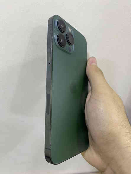 للبيع ايفون 13 برو ماكس ذاكرة 256 بطارية 82 لون زيتوني مبدل ضهر بلليزر وحدثتة تحديث26 طلعلي الكامرة قطعة غير معروفة بس تشتغل السعر 600 الف العنوان بغداد العامرية للاستفسار ***********
