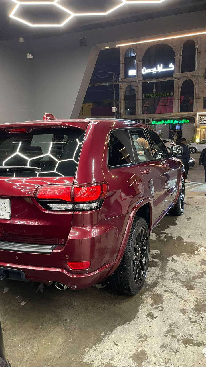 السلام عليكم  

جيب 2021 بلاك توب فول للاخير عدا الفتحه
الون كرزي
بصمه
بصمه ابواب
كشنات كهرباء
كشنات جلد
كشنات تدفئه
كشن ميموري ذاكره
جنطه كهرباء
تشغيل عن بعد
شاشه كبيره
تحكم ستيرن 
سماعات دمام
محرك 6 3600
توقف ذاتي 
حساسات خلفي
منضومه زنوون 
ماشيه 75 كيلو

حادث  ٣ قطع باب وجاملغ وبنيد

السعر 225 وبيها مجال 

العنوان بغداد الدوره 
للاستفسار 
***********
