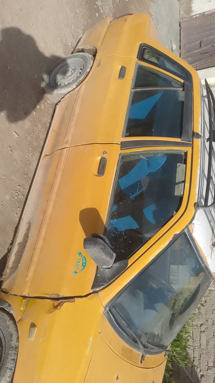 السلام عليكم سايبه للبيع كوم حديد بسمي مكينه بيه صوت 2011منغولي سنويه الشهر الثامن اتعهد بس بصمه السعر 15وبيه مجال السوك كلشي بيه اتواصل ***********
