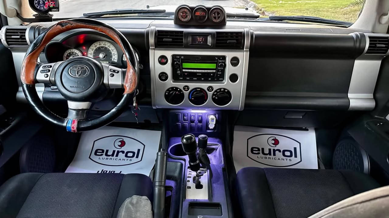 السلام عليكم
اف جي للبيع موديل 13 خليجي ماشيه اكثر من 200 كيلو متر 

بيها حزام صبغ بدون قمارة مكفولة من ايرباك او كلبه او جفيه 

السعر 170 ما اعتقد اكو هيج سعر  اربيل بأسمي مكانها بغداد 

*********** بيع او مراوس
