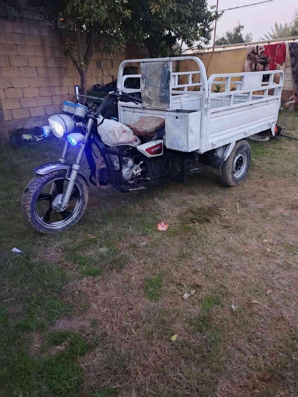 السلام عليكم
ستوتة ام الطير موديل ٢٠١٥ كاملة مكملة مكفولة اوراق كاملة 
سلف شغال كهربائيات كاملة 
السعر 800 وبيهة قليل المكان الحديد تتن للاتصال

***********
