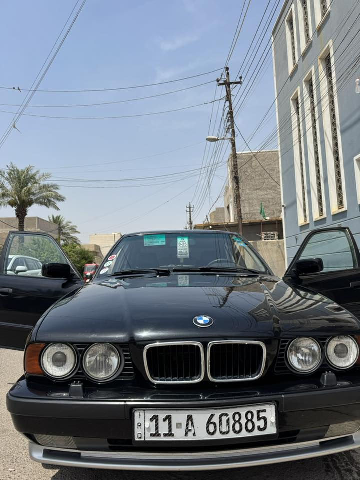 BMW 520 i 1992 🇩🇪
بـي ام دبـلـيـو 520 كـفـالـه عـامـه 🇩🇪
رقـم بـغـداد بـاسـمـي  انـكـلـيـزي هـزه جـديـدة مـا سـاقـطـه سـنـويـه لـ2029
مـحـرك مـسـكـر ..⚡️.. كـيـر اوتـو 
تـخـم تـايـر جـديـد 
مـسـجـل بـلـوتـوث 🎶 دمـام
فـتـحـه قـمـاره … طـكـتـيـن
لايـت عـالـي زنـون ⭐️
صـدر جـديـد
الـسـيـارة كـفـالـه عـامـه عـده الـتـبـريـد مـا اعـرف شـبـي
الـسـعـر 75 و بـيـهـا مـجـال 🔥
بـغـداد الـزعـفـرانـيـه 📍 ‭
0781 646 5715‬
