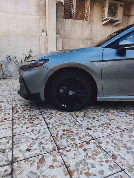 السلام عليكم كامري 2025 هايبرد
تيوتا كامري 2025  SE    للبيع السياره صور حادثه بالمنشور 

ماشيه 4000 يعني زيرو السياره دخول جديد ومرقمه

بغداد بيه صبغ فقط الدعاميه الاماميه البنيد بارد 

راديترات بلاديه ضرره كلش بسيط والسياره جديده بمعنى الكلمه ايرباك دركه بيه فقط 
السعر 235. $$$$

مكان السياره بغداد حي الخضراء 

للاستفسار اكثر ***********
