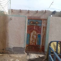 بيت للبيع • ١٥٠م • السكك قرب الحسنيّة