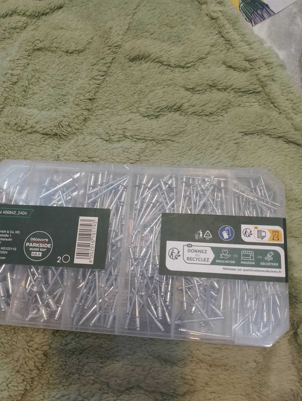 السلام عليكم اخوان كل شيء بالصور متوفر يمنة ***********
