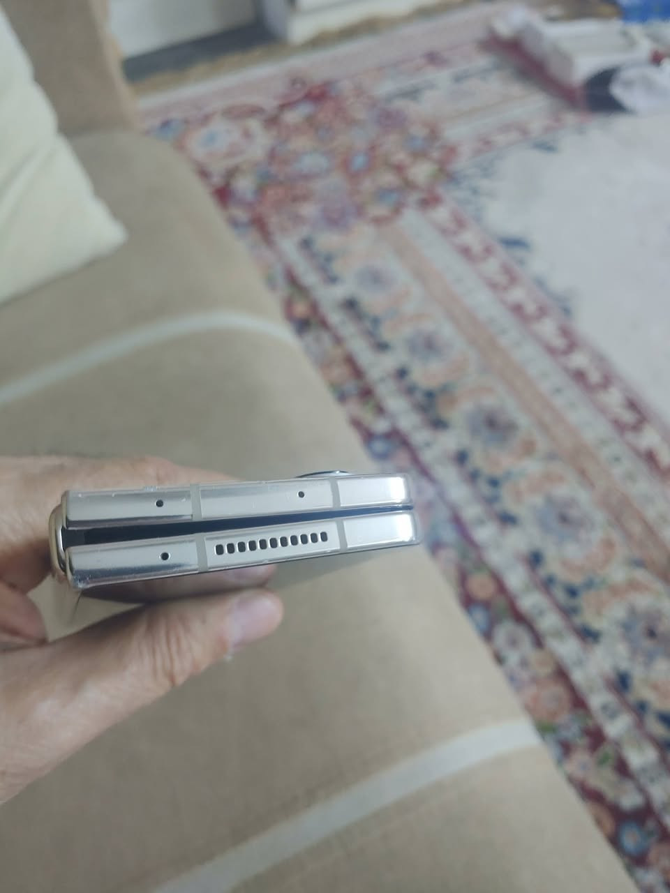سامسونك فولد 4 شرق اوسط شريحتين ذاكره 512 نظيف جدا بدون.ملحقات
السعر 600 الف
***********
