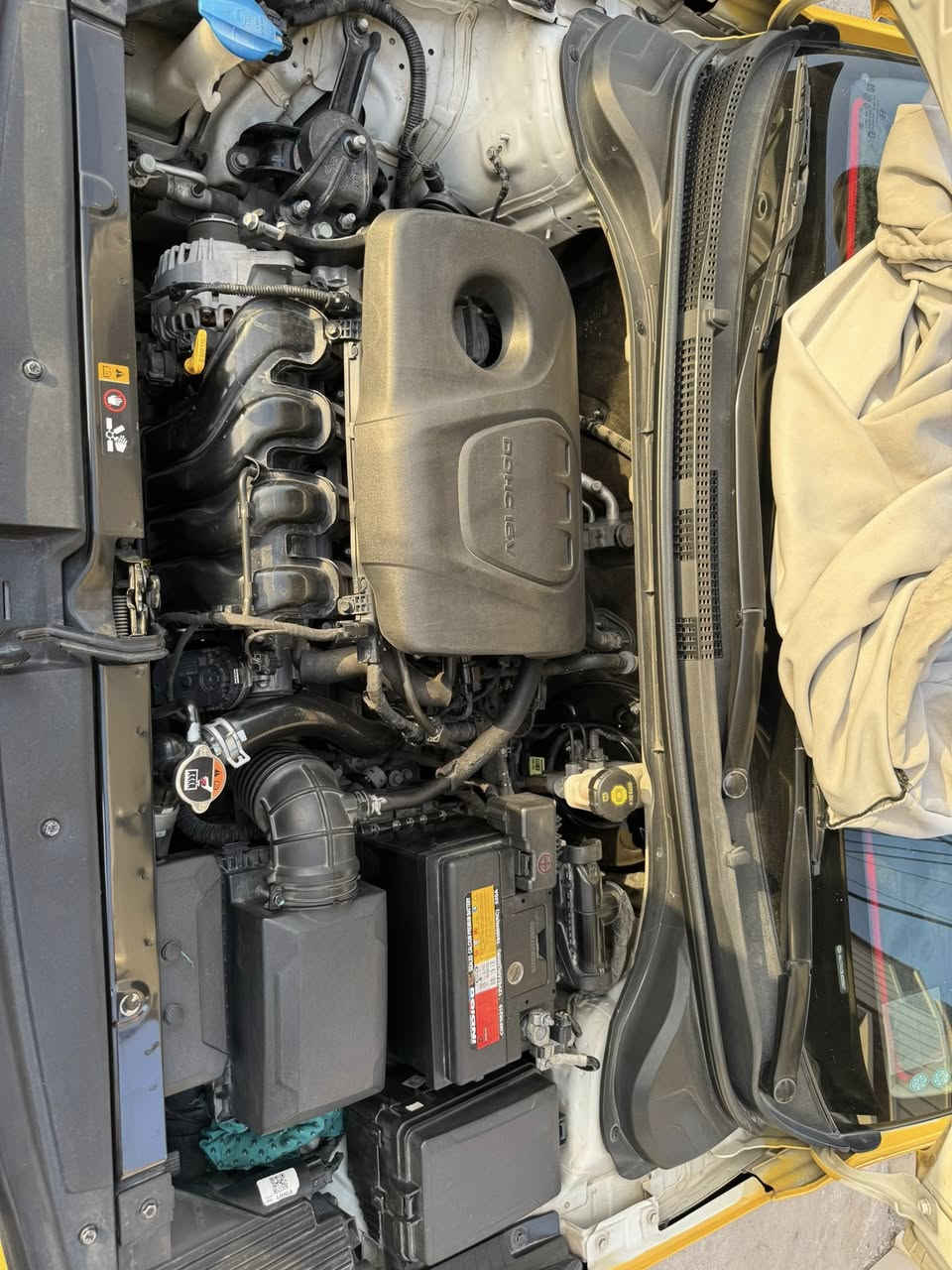 السلام عليكم هونداي 2020 خليجيه مال شركه
مكينه 1600 كير مرغوب ماشيه 90 سياره جديده خير من الله ع ايدي كامله من كلشي تخم تاير سبير منازل سياره ع وضع شركه 
كلهه جديده مدوشمه كير مكينه كلهه جديده 
السعر 142 
***********
