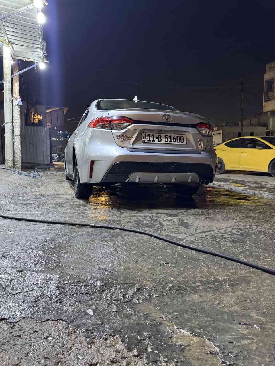 للبيع او مراوس فقط جارجر او اوبامه وانطي فرق 

سلام عليكم سياره كورلا مديل2021فول  SE موصفات من عدا لكشنات موجلد رقم بغداد تحويل ثاني يوم كير محرك تدفئه تبريد كله بل شرط للبيع او مرواس فقط جارجر او اوباما وانطي فرق حسب لقناعه مكان لسياره بغداد جاهزه من كلشي اي نقص ماكو مال بيت لسياره جديده بمعنه لكلمه ***********
