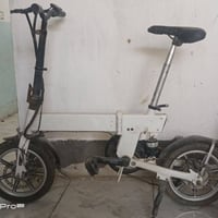 دراجة كهربائية • بنواقص