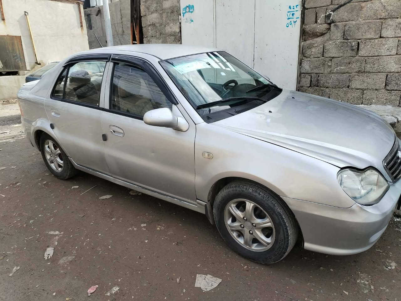 سي كي  موديل ١١ محرك وكير بشرط
تبريد وتدفئه وكهربائي كلها تمام 

سنويه ورقم جديد ورقم مسطره وهزه جديده 

السياره بأسمنه شرط التحويل وكاله

بيها تبديل حاملغ فقط بدون ضرر 

سياره داخل وخارج كدام العين شراي اتصل 

السعر ٣٨  وبيها مجال ***********

والسياره ترهم اقصاد السعر حسب المقدما وخاص ماارد عالماسنجر فقط اتصال ويه صاحب السياره مكلف بالنشر
