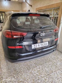 متوفر توسان موديل ٢١ وارد امريكي مكفول من الحادث فقط بارد السيارة فول ...