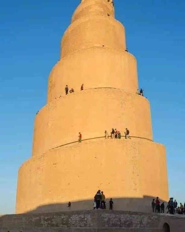 #فقط 15 🌹🌹 للعوائل فقط
#حملة_اهل_البيت عليهم السلام لزيارة العتبات المقدسه
مبيت مبيت مبيت 
1-سامراء المقدسة 
2-الكاظمية المقدسة
3_سيد محمد سبع الدجيل
4_الشيخ ابراهيم ابن مالك الاشتر
يوم الجمعه ان شاء الله 
وقت الانطلاق بعد صلاة الصبح ان شاء الله 
وستتضمن السفرة مسابقات دينية 
مقابل جوائز 🎁🎁
وكذلك هناك هدية لكل ثمن  اشخاص يكون الشخص التاسع  مجاني 🏃‍♂️
للحجز والاستفسار الاتصال على الواتس اب والتلي والفايبر 
***********
***********
بادارة خادمكم صادق الطيب ابو سراج 
العنوان الديوانية /حي الصدر الثالث 
ومن الله التوفيق🤲🤲
