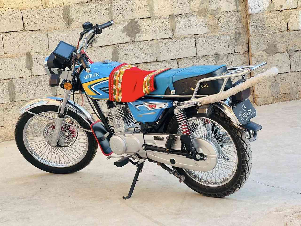 سلام عليكم ماطور سونيلك موديل 25
4 كير > صفر قبل 3 اشهر اخذته صفر فول نضافه مابي كل عيب منفيس كامل موجود 

=سعره 750 وبي مجال قليل 

***********هاذا رقمي الحاب ياخذه + الخاص مفتوح +مكاني كركوك چرداغلو
