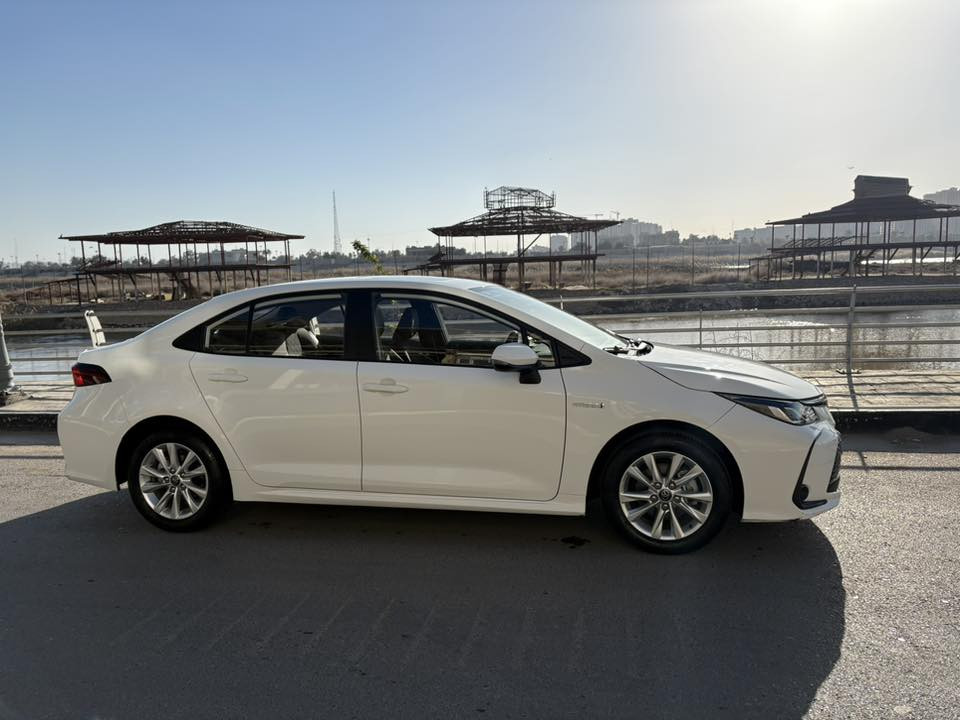 للبيع 
تيوتا كورلا هايبرد ٢٠٢٤
وارد صين
شكل الخليجي
ماشيه ٢٨ الف كيلو متر
السياره مكفوله كفاله عامه من الصبغ والبارد 
مواصفات: فتحه. بصمه. رادار امامي. ابل كار بلي.  كامرا.  تحديد مسار.  مثبت سرعه. اوتو هولد.  شاشة عدادات دجتل.  سايد بريك كهربائي. بعد بيها هوايه مواصفات
السعر ١٤٨ ورقه قفل قفل
للاستفسار ***********
