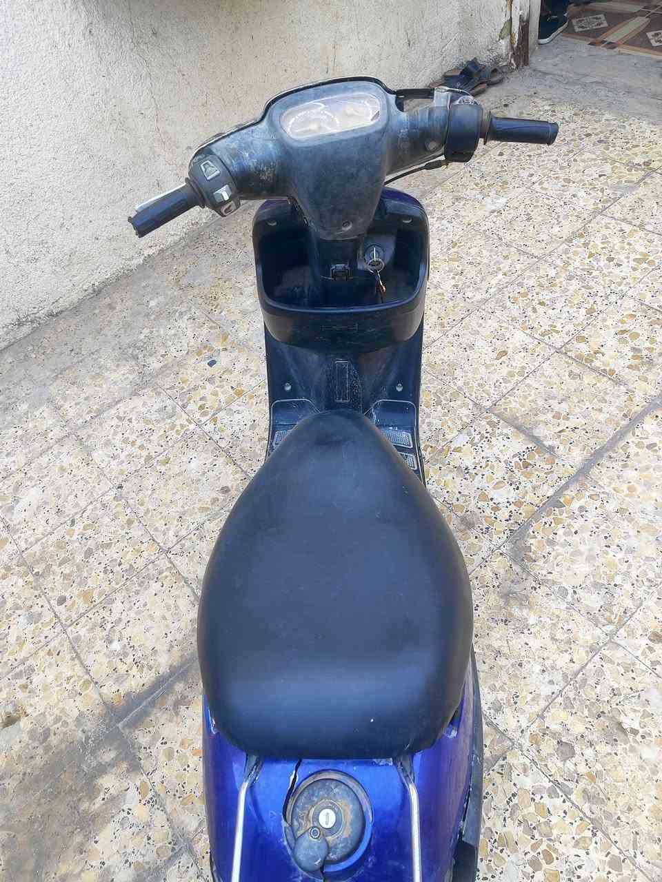 سلام عليكم دراجه بطة جانت متروكه كلشي شغال بيها عوزها ترتيبات بسيطه  130بيها مجال ***********
