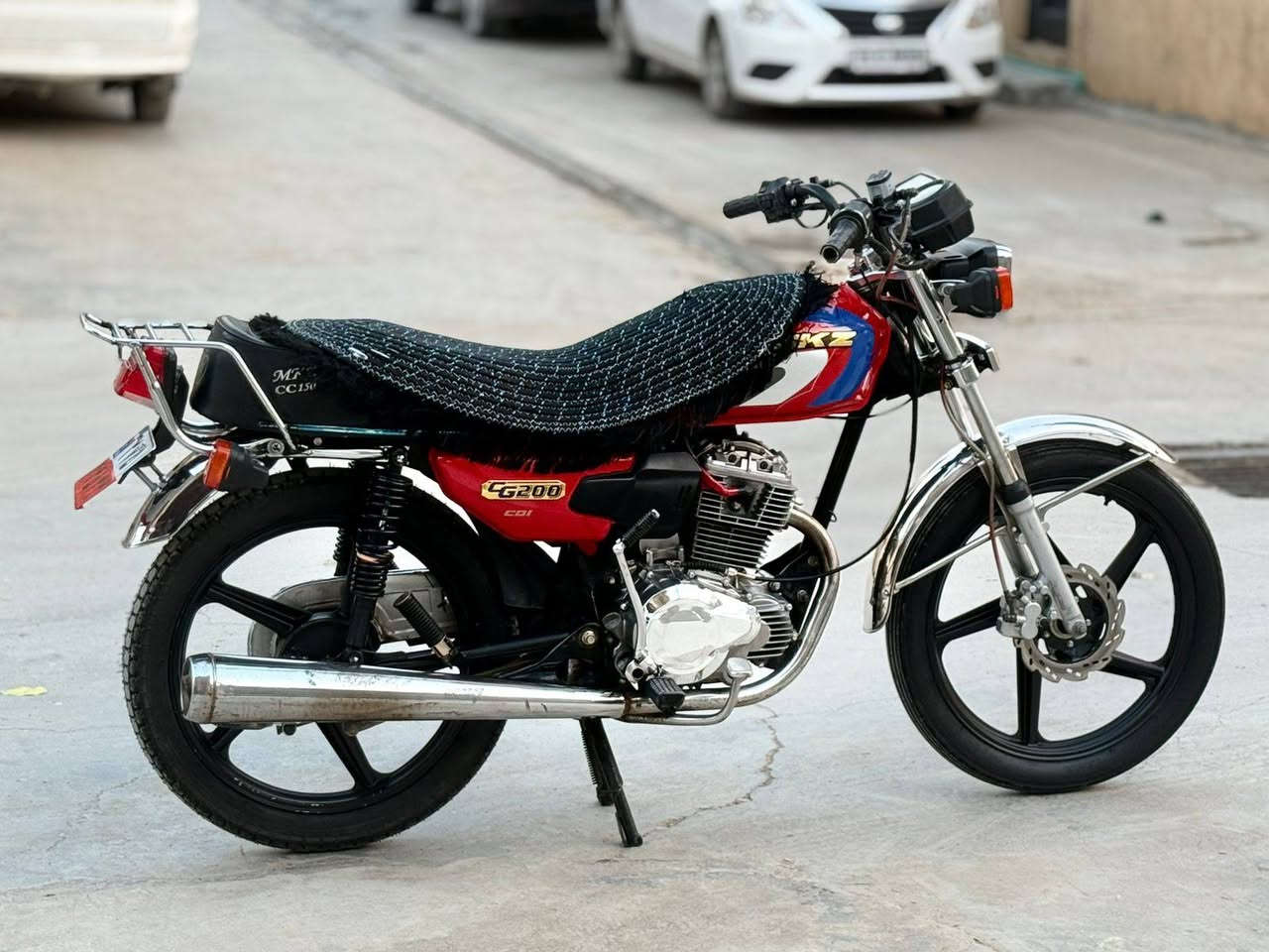 سلام عليكم SAVlEN 200cc ايراني اصل شلعه معدل كهربائيات كله شغال اي نقص مابي بيع او مراوس سعر ٥٧٠ وبي مجال رقمي واتساب ***********
