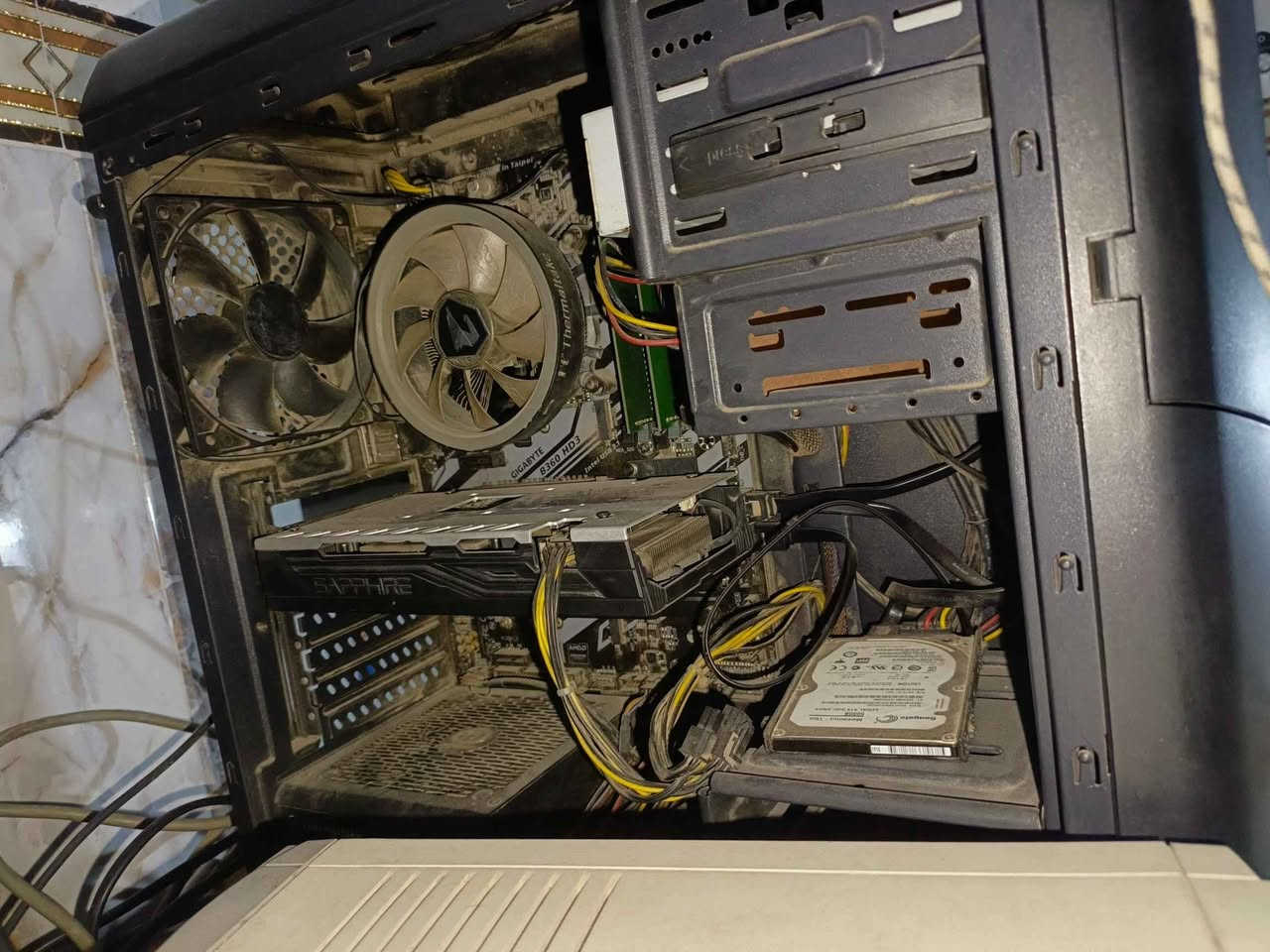 مواصفات
i3 8100
DDR4 16G 2666 Mhz
B360 gigabyte HD3
PSU 550 Thermatic 
SSD 240G
HDD 500G
RX 570 4G 
cpu fan arous 
توصيل ماعندي. 
مكاني بغداد الشعلة قرب مجمع نور. الفلوجة, الأنبار


**إذا كنت صاحب هذا الإعلان وتريد حذفه لأي سبب، رجاءا أرسل رسالة إلى الدعم الفني**