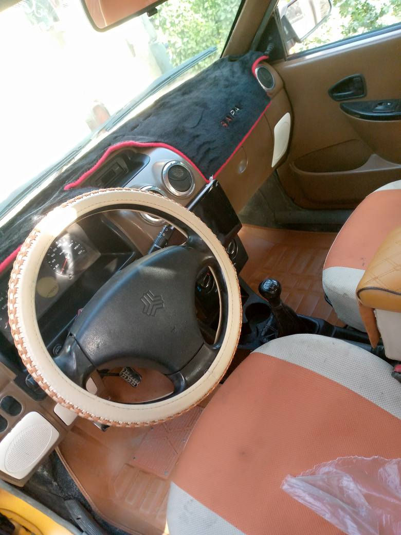 السلام عليكم ،شباب سايبا للبيع موديل 2013مكفوله كير جديد مكينه ماصارلي شهر من شادهه حاويه لا تنقيص ولا تبخير كشرهه مثل ماموضح بالصوره. داخله جديد شاشه بيهه بصمات ثنين سنتر لوك اربع بيبان الشواصي مكفولة من اللحيم والفطر سياره مال جناي متعوب عليه السعر ٢٨وبيه مجال بسيط مامتواجد عل فيس فقط اتصال ***********
