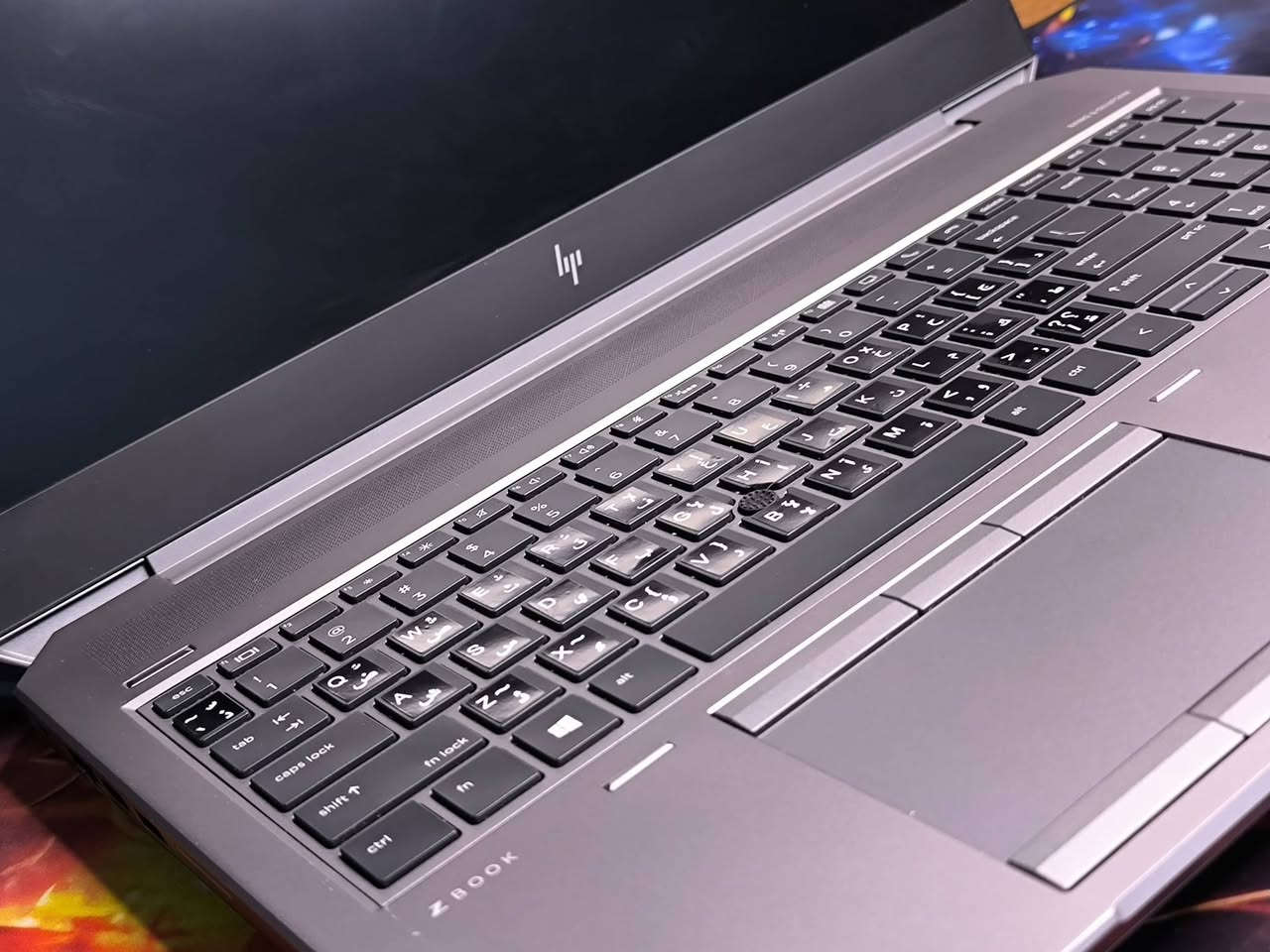 🔥 HP ZBook G5 – وحش الأداء 🔥
i7 جيل ثامن H | رام 32GB | SSD 512
كرت شاشة Quadro P1000 4GB
شاشة 15.6 FHD
ممتاز للتصميم، المونتاج، والبرامج الثقيلة
🎁 الهدايا:
• شاحنة أصلية
• ماوس
• ماوس باد
• حقيبة
💰 السعر: 580 ألف (قابل للتفاوض بحدود المعقول)
📩 مراسلة الخاص


**إذا كنت صاحب هذا الإعلان وتريد حذفه لأي سبب، رجاءا أرسل رسالة إلى الدعم الفني**
