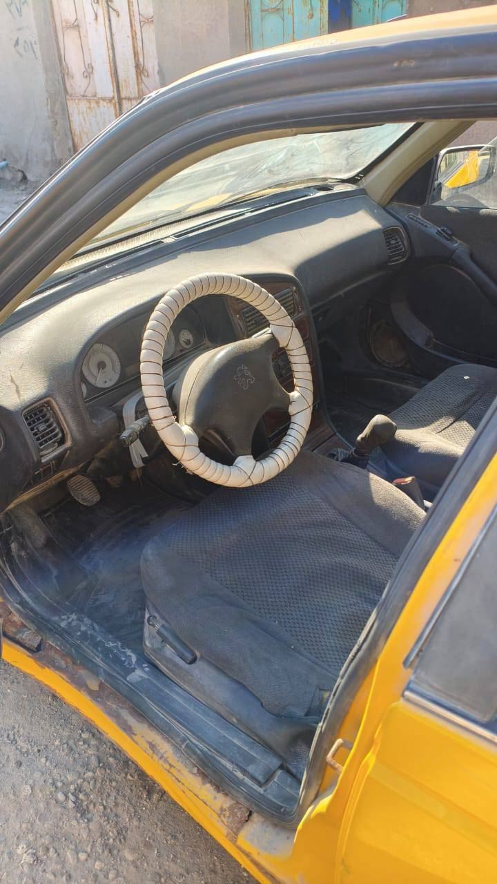 السلام عليكم سيارة بيجو بارص  موديل ٢٠١٦ مصفرة من كلشي  (السعر ٣٠) السيارة وسط مكينتها بيها تبخير
الهاتف.    ***********
