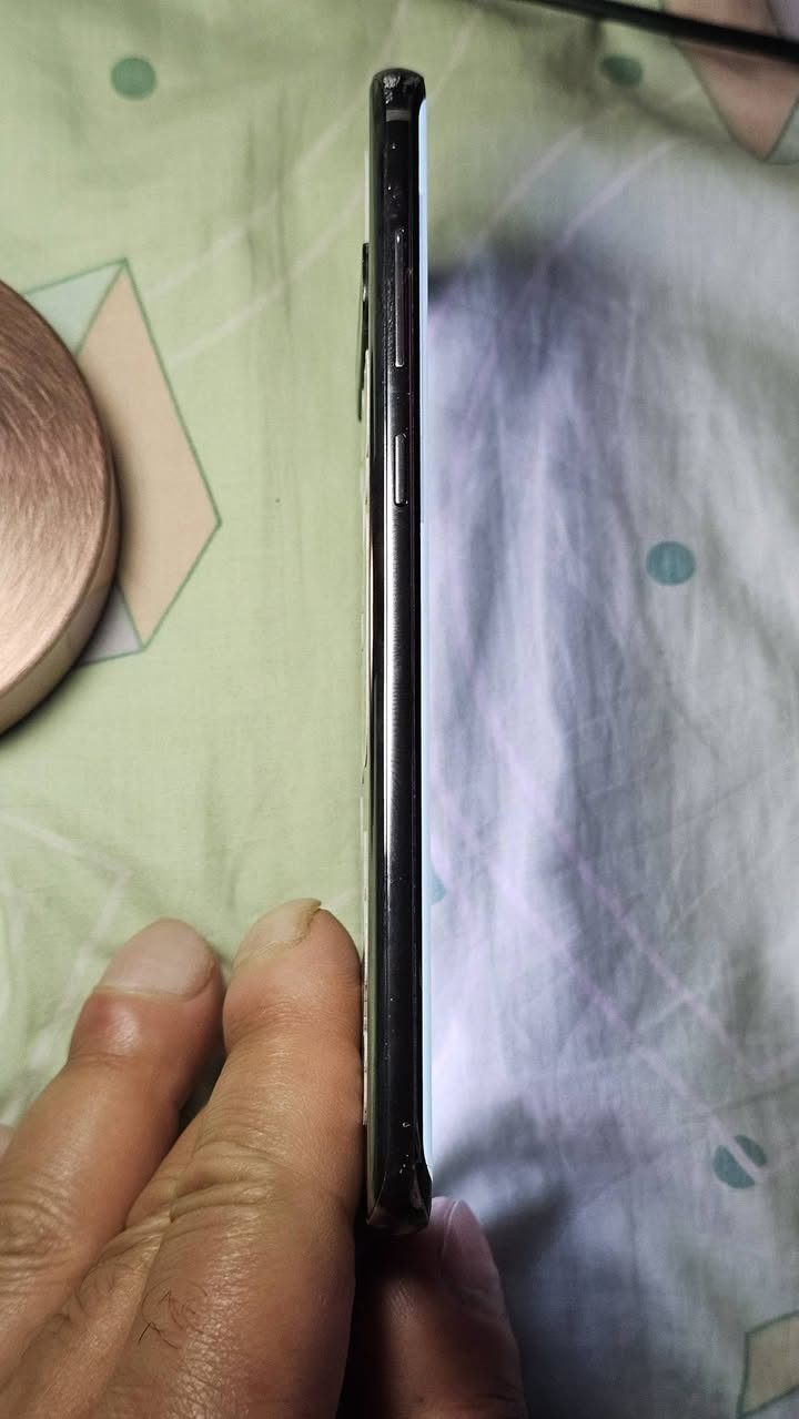 S10 PLUS 512GB
شرق اوسط بي خط بالشاشه وكسر بالكلاس 
السعر ١٥٠ الف بغداد دبل شريحه


**إذا كنت صاحب هذا الإعلان وتريد حذفه لأي سبب، رجاءا أرسل رسالة إلى الدعم الفني**