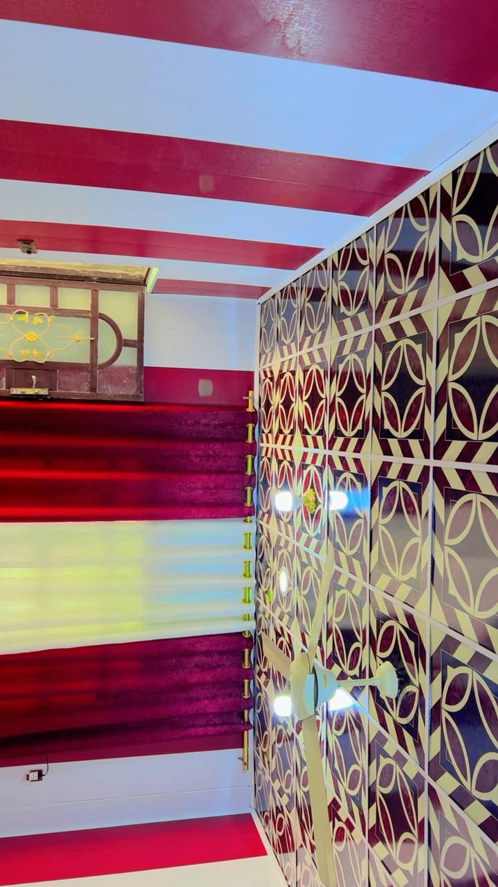 السلام عليكم اخوان اشتغل تأسيس ماء وتأسيس الكهرباء وتنصيب السبالت والمكيفات والسقوف الثانويه بكافة أنواعها  داخل المحاويل  راسلني أجيك البيت والاستفسار هذا رقمي ***********
