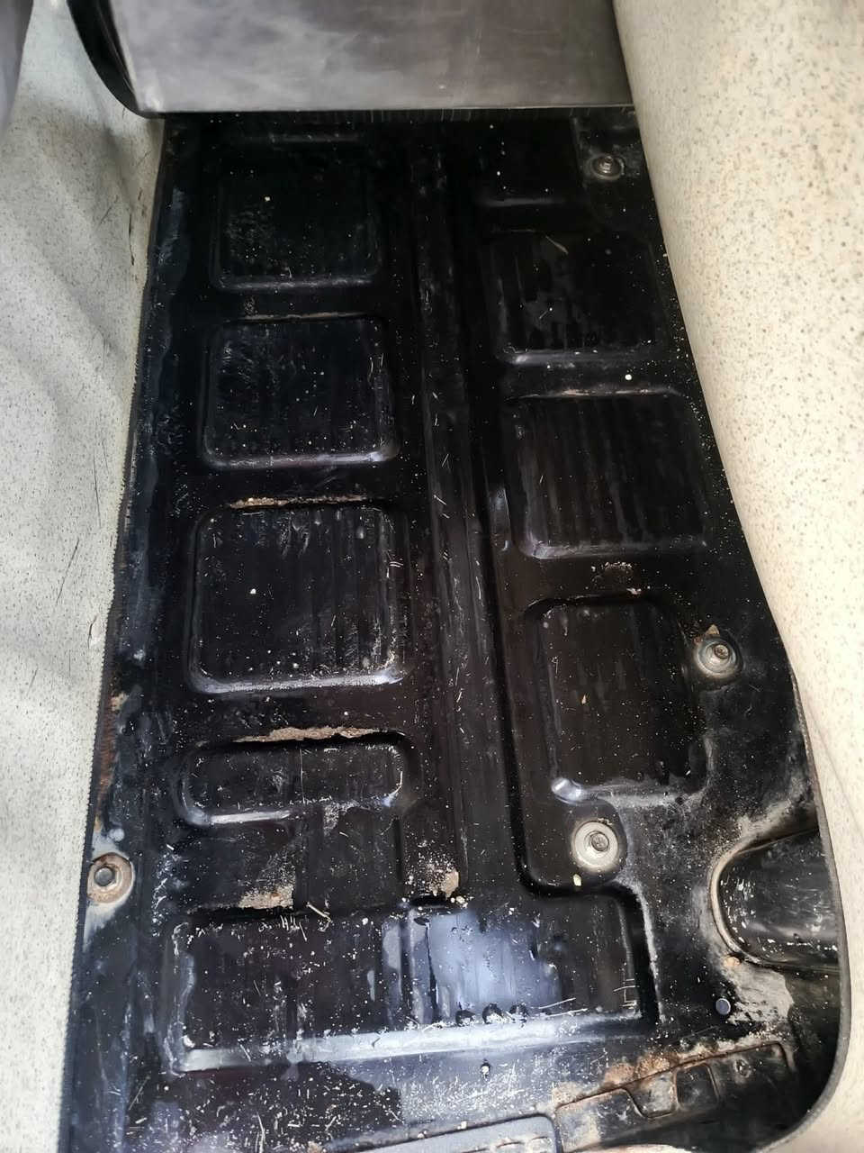 السلام عليكم 22شهر 8 للبيع كفاله عامه سعر 8ونص وبيها مجال مكاني ناصريه قضاء رفاعي  رقم الهاتف ***********
